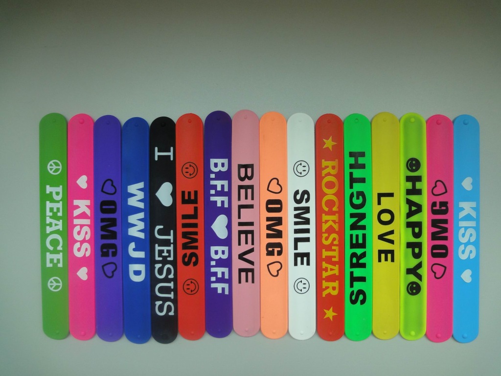 Silicone Slap Bracelets Rainbow of Colors Soft Party Favors Durable - China Slap  Band and Slap Bracelet price | Made-in-China.com