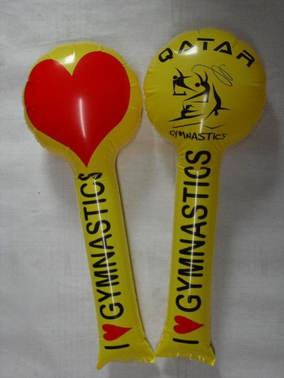 Round Top, Round End Thundersticks Noisemaker