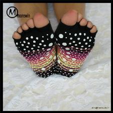 Morewin Open 5 Toe Yoga Pilates Sock with Grips wholesale, custom printed logo Morewin Open 5 Toe Yoga Pilates Sock with Grips wholesale, custom printed logo