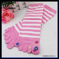 Morewin Brand Striped Five toe socks for women wholesale, custom printed logo Morewin Brand Striped Five toe socks for women wholesale, custom printed logo